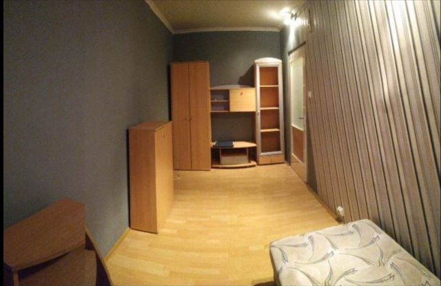Kiadó panellakás, albérlet, Debrecenben, Fényes udvarban