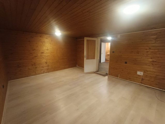 Eladó téglalakás, Pécsett, Táltos utcában 18.9 M Ft