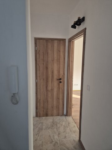 Eladó téglalakás, Esztergomban 58 M Ft, 2 szobás