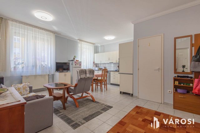 Eladó téglalakás, Kecskeméten 64.9 M Ft, 3 szobás