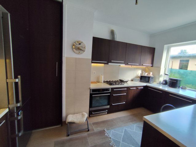 Eladó ikerház, Győrött, Új soron 119.5 M Ft, 5+1 szobás