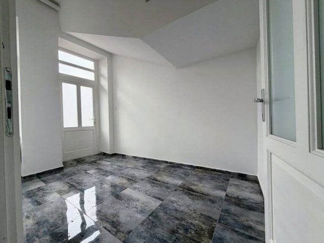 Kiadó üzlethelyiség, Miskolcon 110 E Ft / hó, 2 szobás