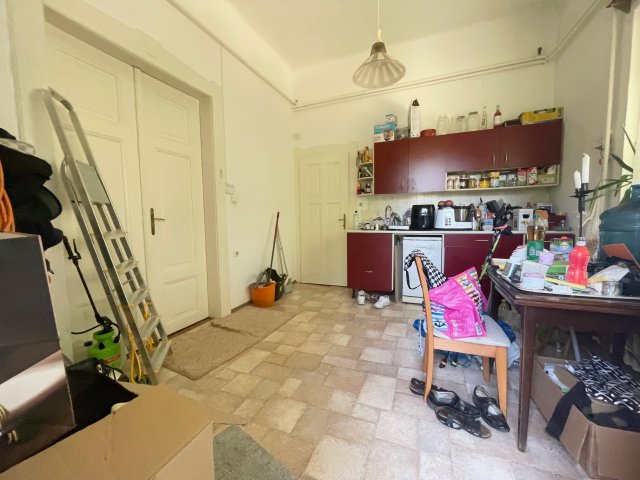 Eladó családi ház, Budapesten, XVI. kerületben 259 M Ft