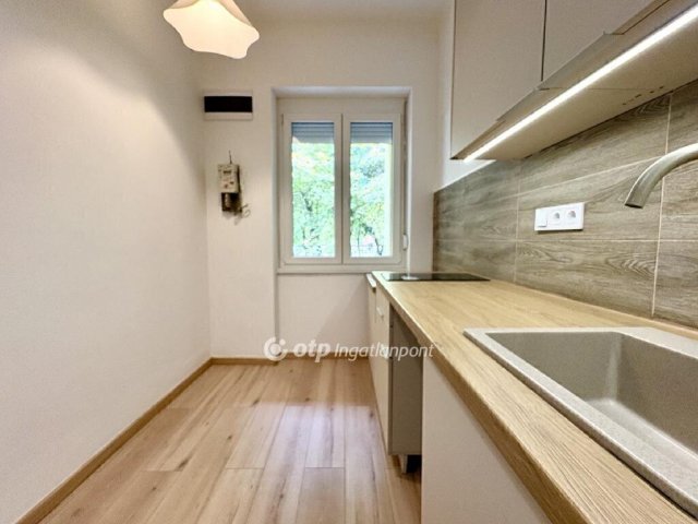 Eladó téglalakás, Budapesten, XI. kerületben 57.5 M Ft, 1 szobás