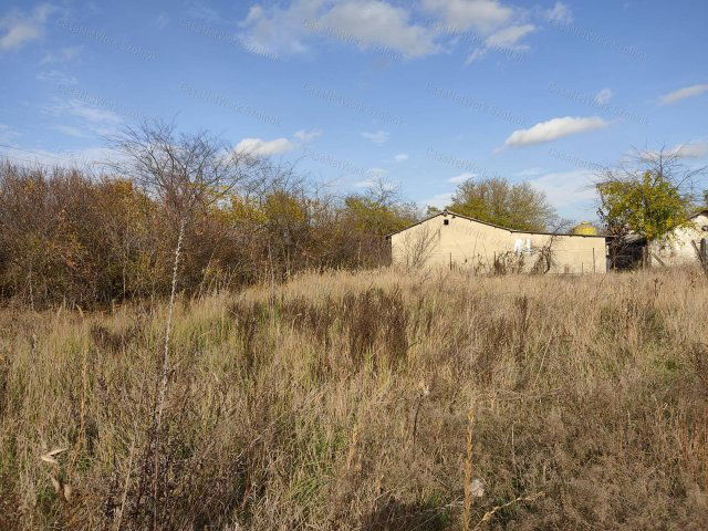 Eladó telek, Nagykátán 11 M Ft / költözzbe.hu