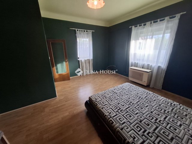 Eladó családi ház, Kiskunfélegyházán 26.5 M Ft, 2 szobás