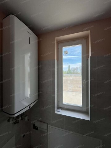 Kiadó családi ház, albérlet, Kecskeméten 800 E Ft / hó