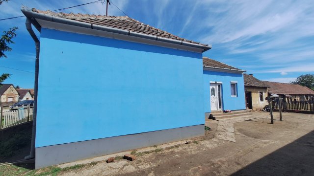 Eladó családi ház, Inkén 29.9 M Ft, 3 szobás