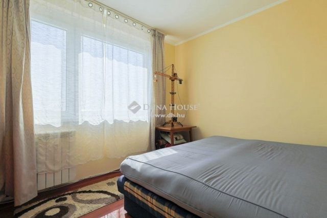 Eladó panellakás, Budapesten, XVIII. kerületben 68.99 M Ft