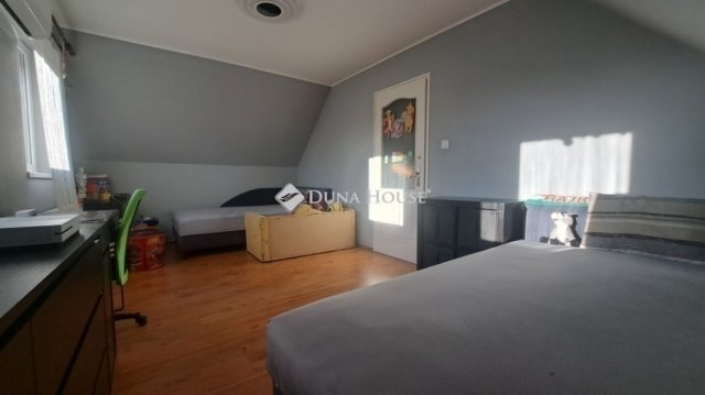 Eladó ikerház, Üllőn 125 M Ft, 5 szobás / költözzbe.hu