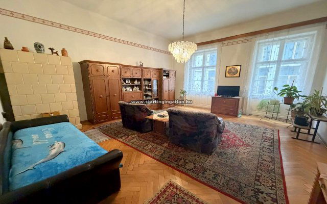 Eladó téglalakás, VIII. kerületben, Szentkirályi utcában