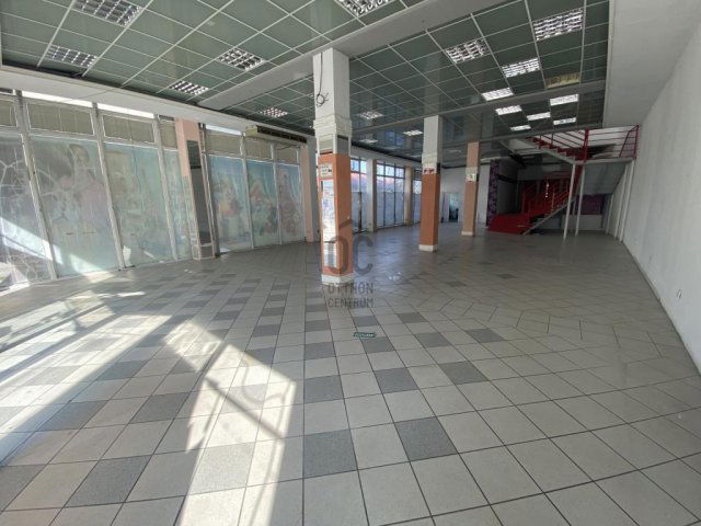 Eladó ipari ingatlan, Szolnokon 315 M Ft / költözzbe.hu