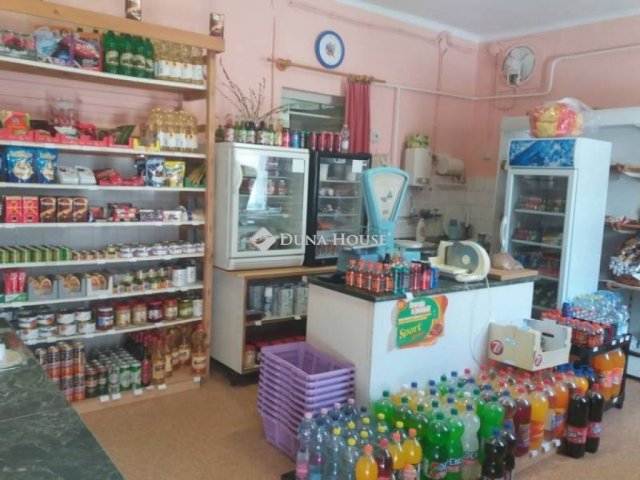 Eladó üzlethelyiség, Máriapócson 9.5 M Ft