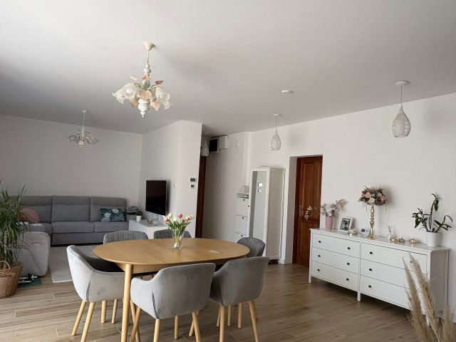 Eladó családi ház, Budapesten, XVI. kerületben 189.9 M Ft