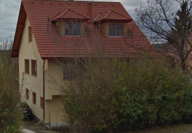 Eladó családi ház, Óbarokon 40 M Ft, 4 szobás