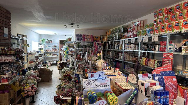 Eladó családi ház, Sármelléken 35 M Ft, 3+2 szobás