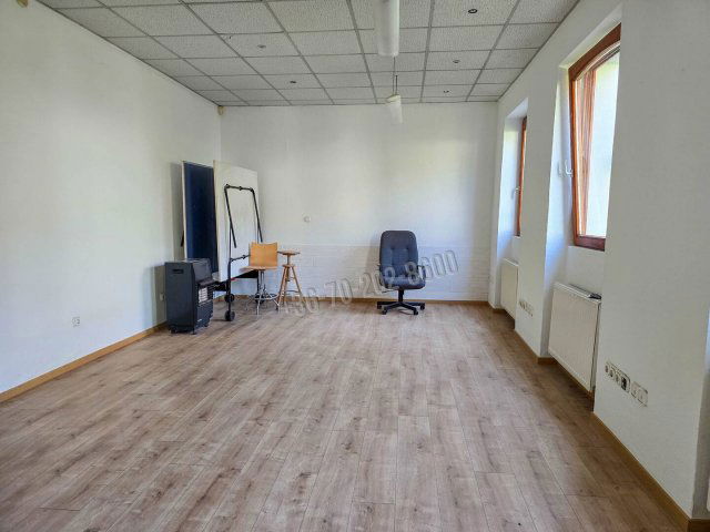 Eladó családi ház, Budapesten, XV. kerületben 69 M Ft, 2 szobás