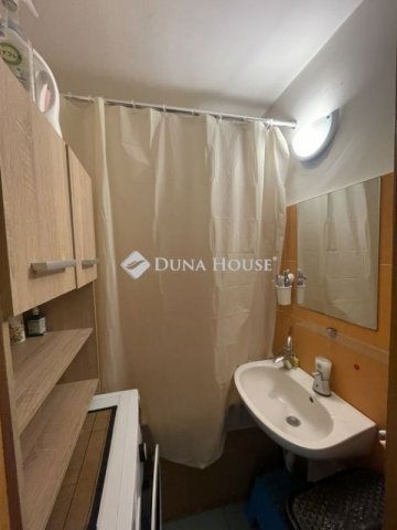 Eladó panellakás, Budapesten, XVIII. kerületben 58.9 M Ft