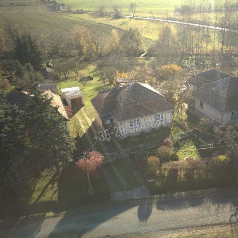 Eladó családi ház, Szátokon 26.99 M Ft, 3 szobás