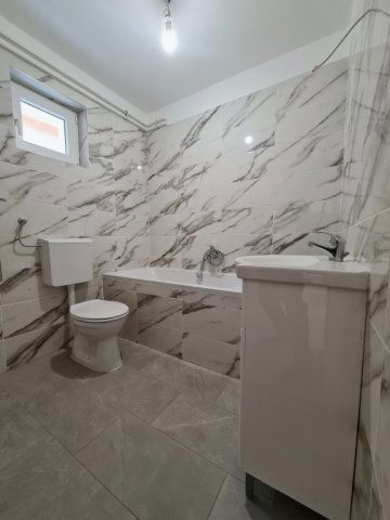 Eladó családi ház, Vecsésen 84.9 M Ft, 2+1 szobás