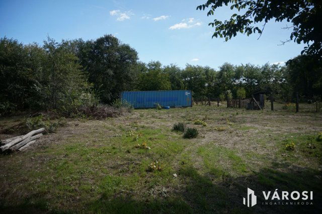 Eladó mezogazdasagi ingatlan, Csemőn 6.49 M Ft