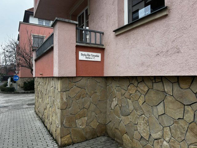 Kiadó téglalakás, albérlet, Miskolcon 220 E Ft / hó, 2+1 szobás