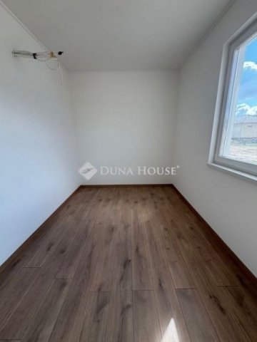 Eladó családi ház, Kecskeméten 83.9 M Ft, 4 szobás