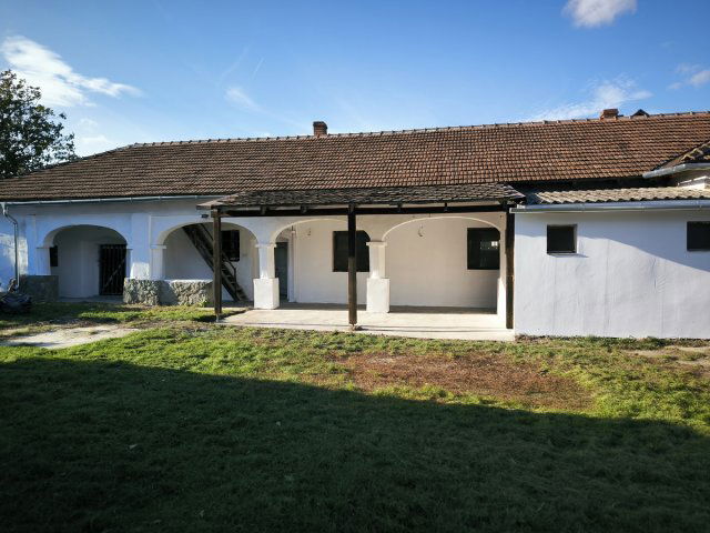 Eladó családi ház, Jákon 45 M Ft, 3 szobás