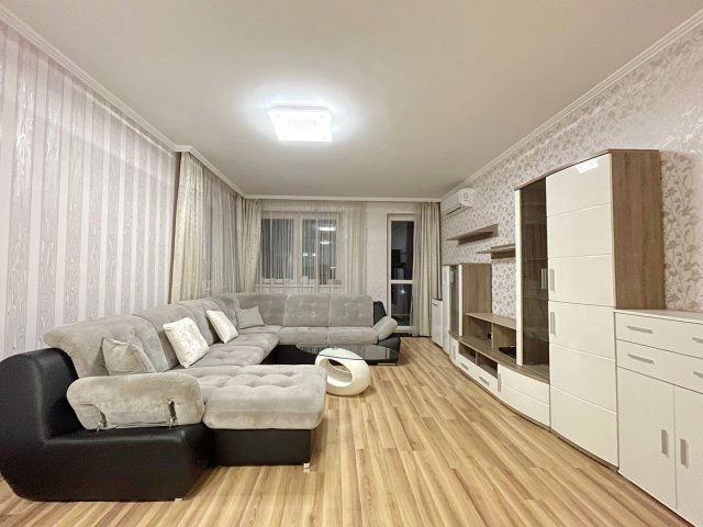 Kiadó téglalakás, albérlet, Debrecenben 260 E Ft / hó, 3 szobás