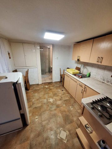 Kiadó családi ház, albérlet, Kaposváron 70 E Ft / hó, 1 szobás