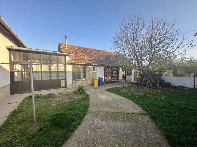 Eladó családi ház, Marcaliban 47.9 M Ft, 3 szobás