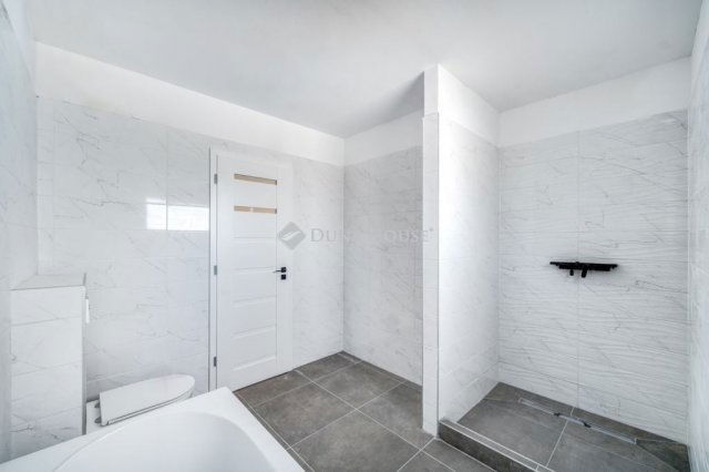 Eladó ikerház, Mogyoródon 115 M Ft, 4 szobás