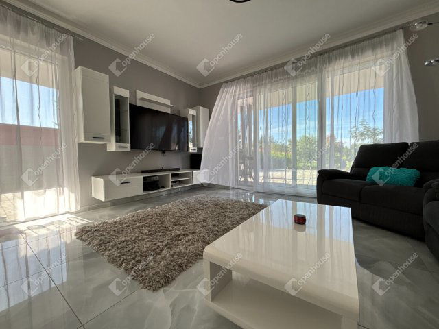 Kiadó családi ház, albérlet, Győrzámolyon 550 E Ft / hó