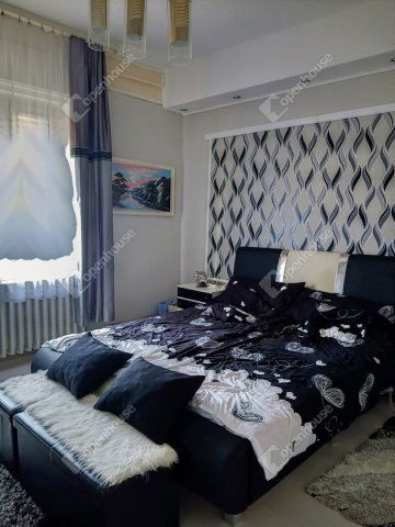 Eladó ikerház, Vecsésen 69.9 M Ft, 4 szobás