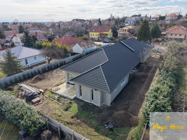 Eladó családi ház, Érden 189 M Ft, 5 szobás