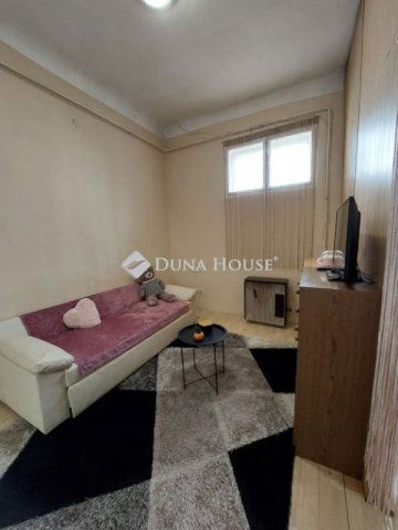 Eladó családi ház, Baján 19.9 M Ft, 2 szobás