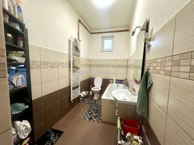 Eladó családi ház, Üllőn 77.5 M Ft, 3 szobás