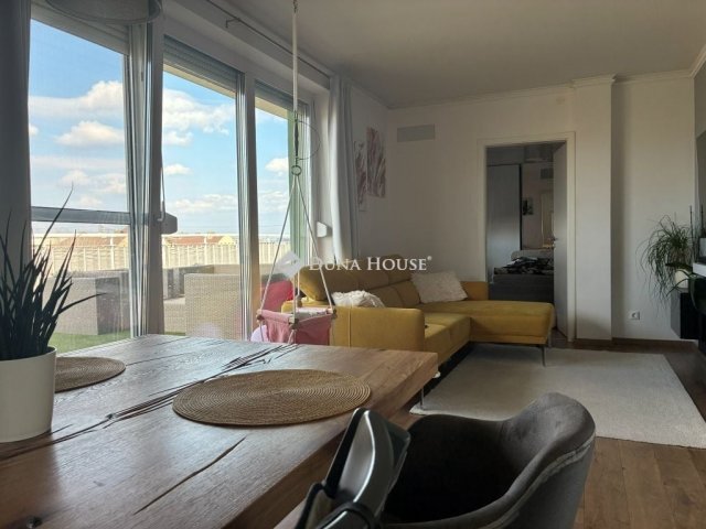 Eladó téglalakás, Budapesten, X. kerületben 129.9 M Ft, 3 szobás