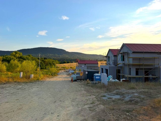 Eladó telek, Ürömön 45 M Ft / költözzbe.hu