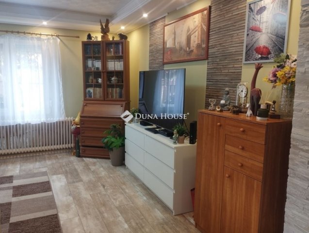 Eladó családi ház, Gárdonyban 83 M Ft, 4 szobás