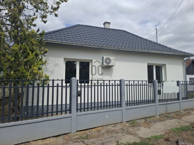 Eladó családi ház, Tápiógyörgyén 28.9 M Ft, 2 szobás