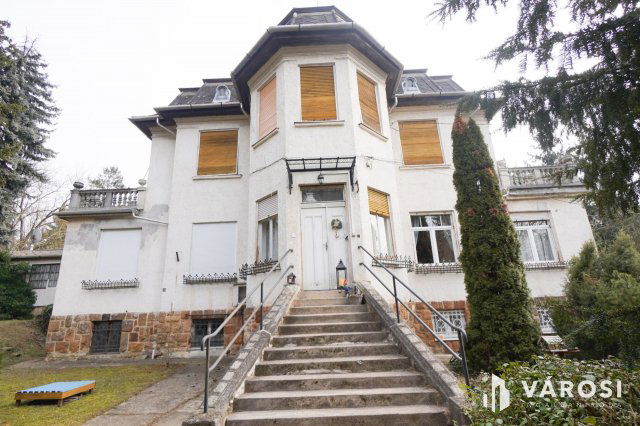 Eladó téglalakás, Budapesten, II. kerületben 177 M Ft, 3 szobás