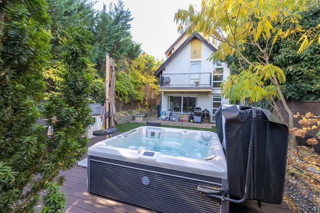 Eladó téglalakás, Budapesten, III. kerületben 189.9 M Ft