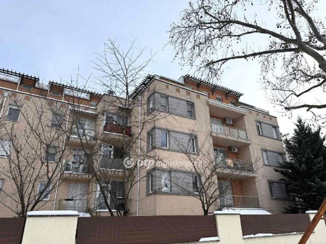 Eladó téglalakás, Budapesten, XVIII. kerületben 68.9 M Ft