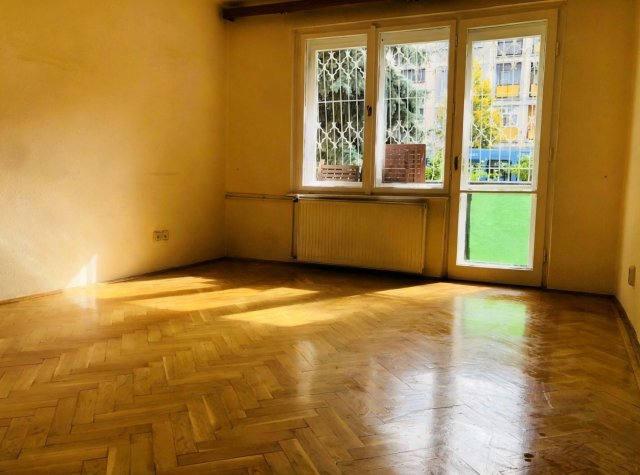 Eladó téglalakás, Budapesten, XIV. kerületben, Fogarasi úton