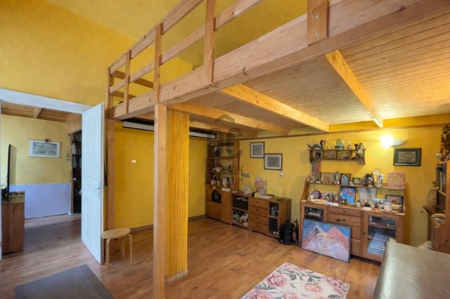 Eladó téglalakás, Budapesten, VII. kerületben, Peterdy utcában