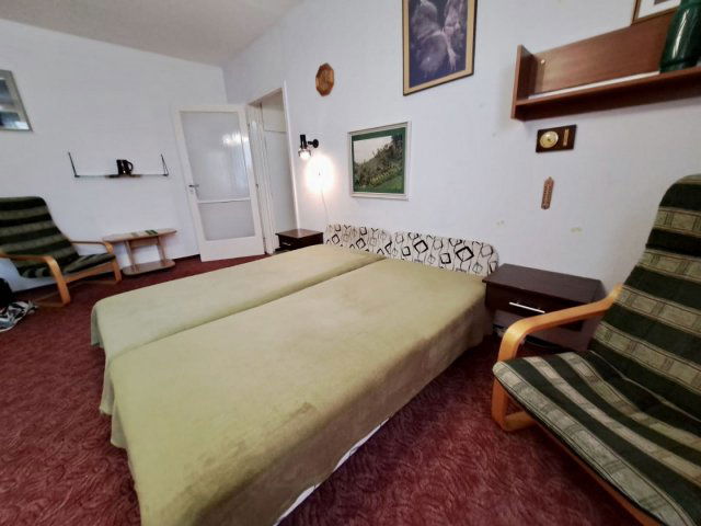 Kiadó panellakás, albérlet, Debrecenben 185 E Ft / hó, 2 szobás