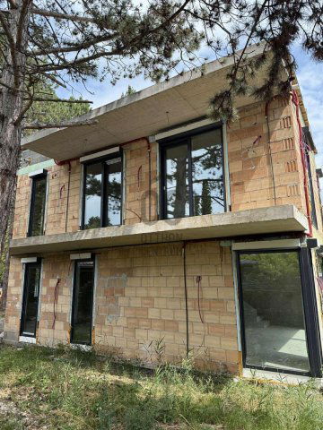 Eladó ikerház, Siófokon 169.9 M Ft, 5 szobás