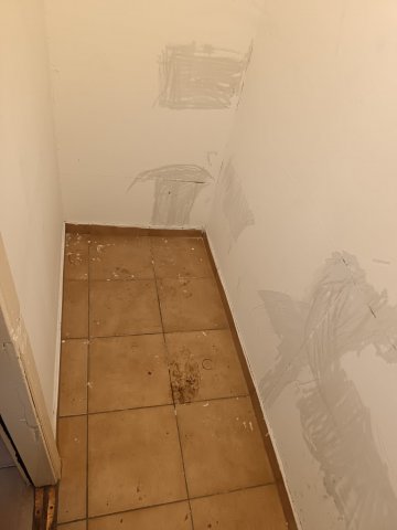 Eladó téglalakás, Nyíregyházán 33.5 M Ft, 1 szobás