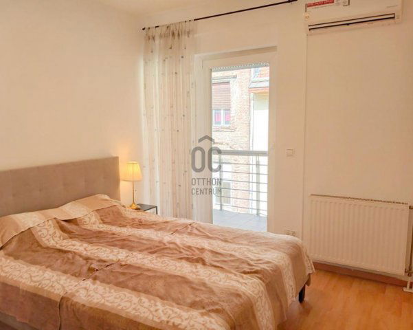 Kiadó téglalakás, albérlet, Budapesten, VI. kerületben